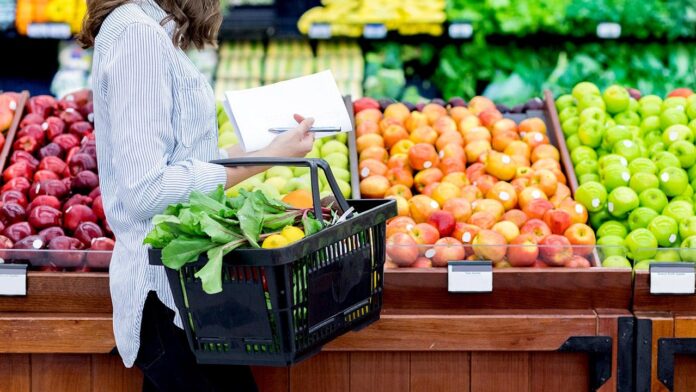 8 free apps that can help you save money on groceries and cut food waste