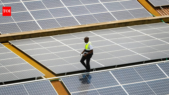 Canada aims to double its electric grid by 2050 with clean energy and lower costs for users
