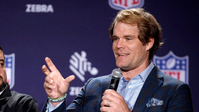 Greg Olsen weighs in on NFL streaming controversy and turf debate