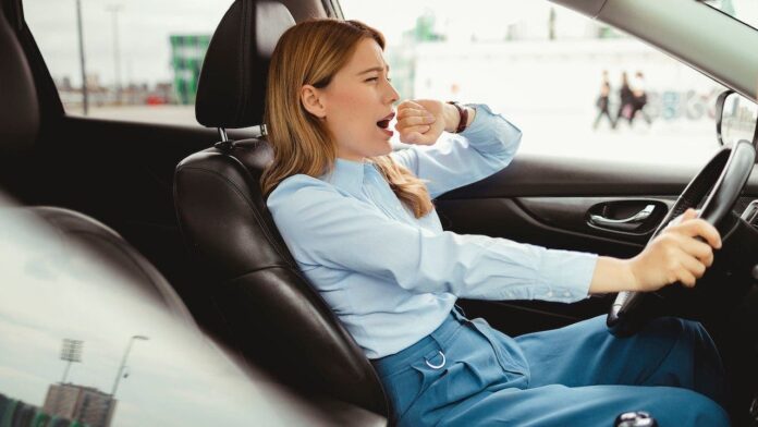 Quetiapine reduces sleep apnea but triples attention lapses while driving