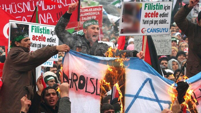 Erdoğan and Turkish leaders face scrutiny over antisemitic rhetoric