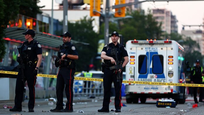 Gunfire erupts at Toronto street festival, at least 2 dead, and several wounded