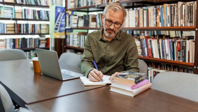 Speaking multiple languages may slow brain aging by years, study finds