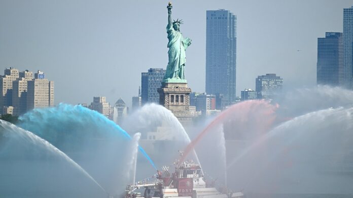World leaders from across the globe mark America's 250th birthday