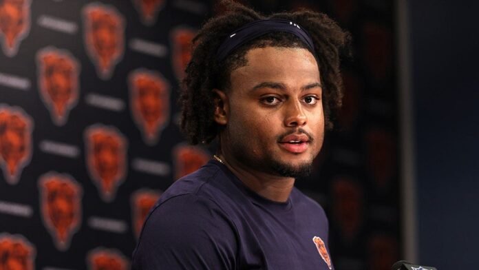 Bears' $40M free-agent signing avoids serious knee injury after scare