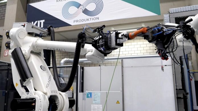 Industrial robots now being trained to disassemble broken products