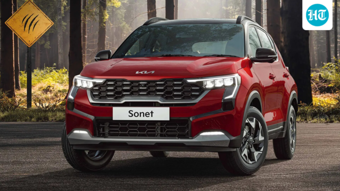 Kia Carnival, Seltos, Carens Clavis, Syros, Sonet get benefits of up to ₹1.5 lakh in August 2026