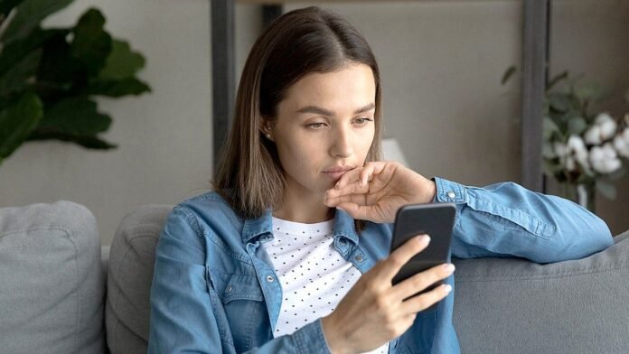 Simple scam text checks to run before you click, pay or share info