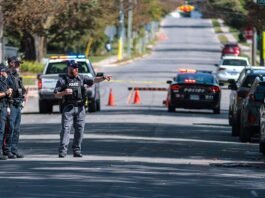 Armed officer prevented Belleville synagogue massacre, group says