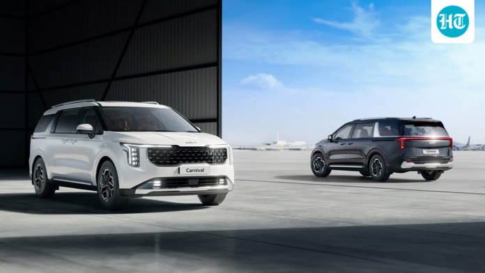 Kia Carnival, Sorento, Carens Clavis and more offered with benefits of up to ₹1.5 lakh in September 2026