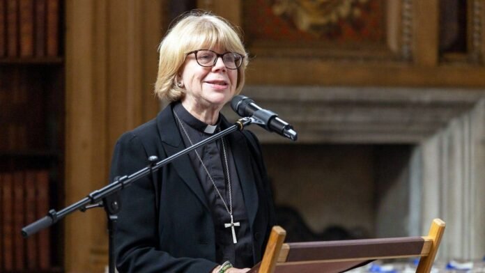 Lambeth Palace withdraws cleric's interfaith award over bin Laden praise