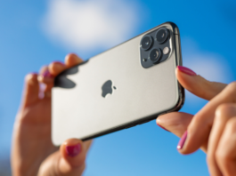 Apple Intelligence brings Extend and Reframe tools to iPhone in iOS 27 Apple Intelligence brings Extend and Reframe tools to iPhone in iOS 27