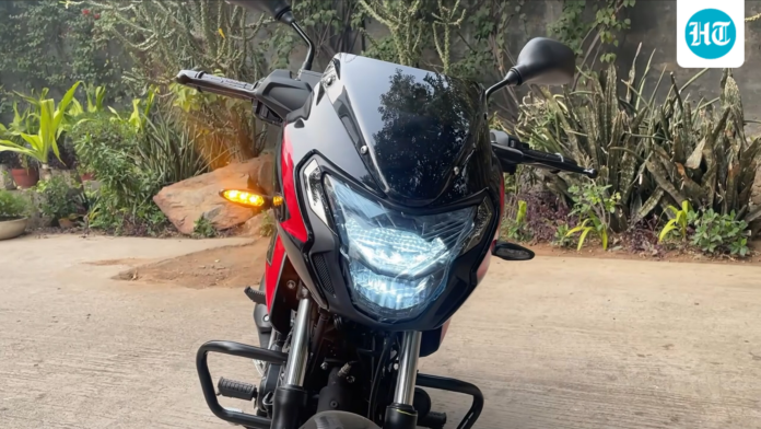 Bajaj Auto announces festive offers across Pulsar range, benefits up to ₹12,000