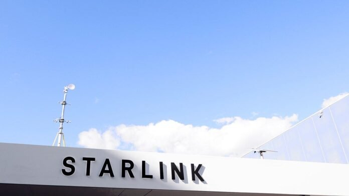 SpaceX reportedly seeks 80,000 cell sites to become a wireless carrier